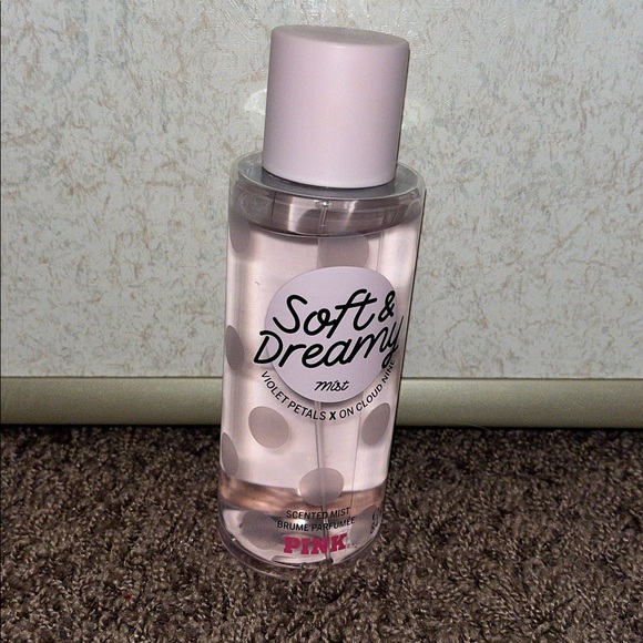 full size victoria’s secret pink soft and dreamy mist - Picture 2 of 3